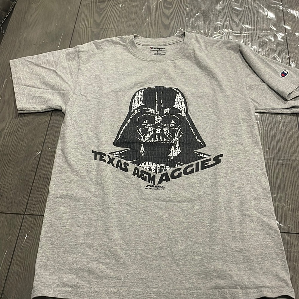 Darth Vader Texas a&m aggies tee . Champion brand size small
